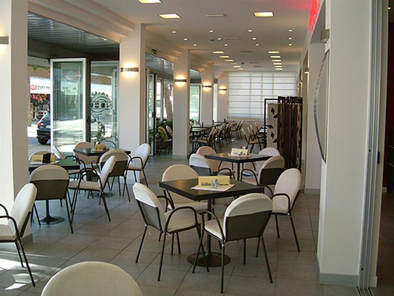 Hotel Emperador 3*