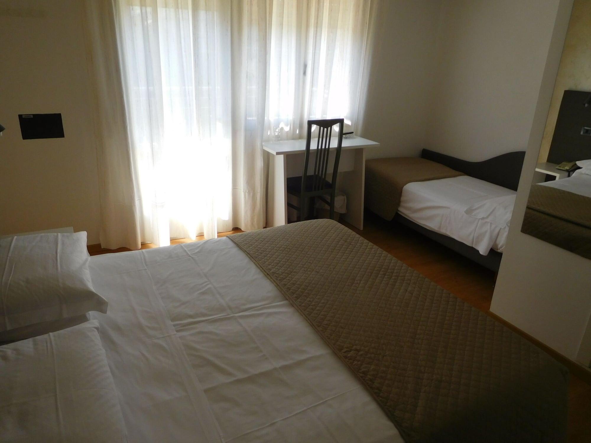 Hotel Emperador