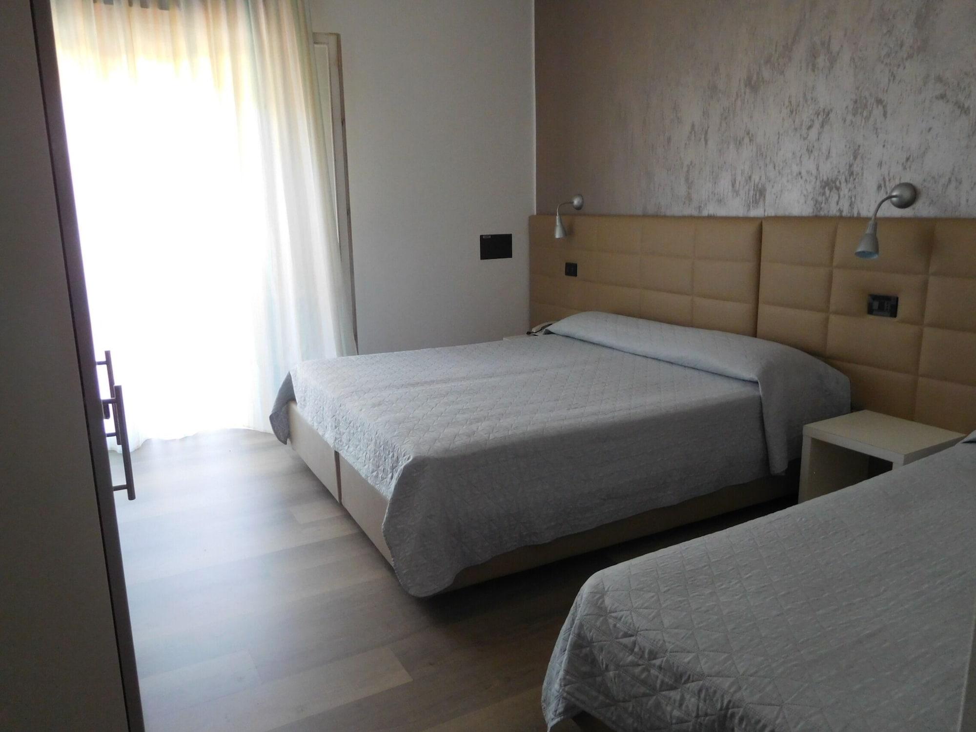 Hotel Emperador 3*
